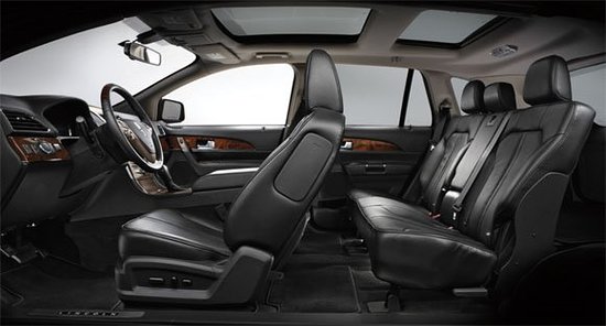 lincoln-mkt-interor